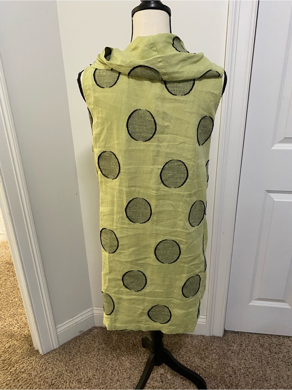Chalet Sleeveless Lime Green Polka Dot Linen Dress/Tunic - Picture 4 of 7
